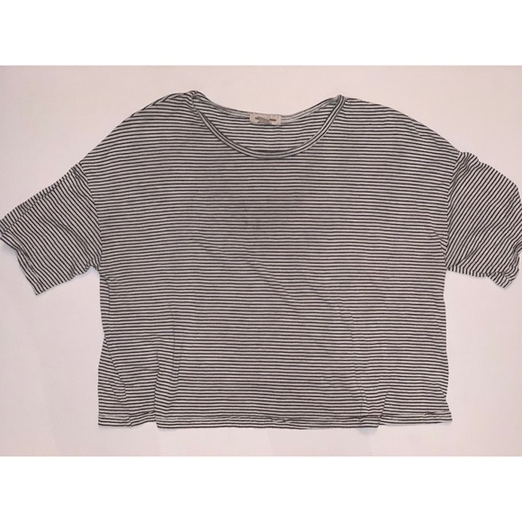 Silence + Noise Black and White Striped Crop Top - Picture 1 of 3